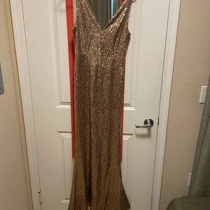 Shimmery! Classy! Stand out dress